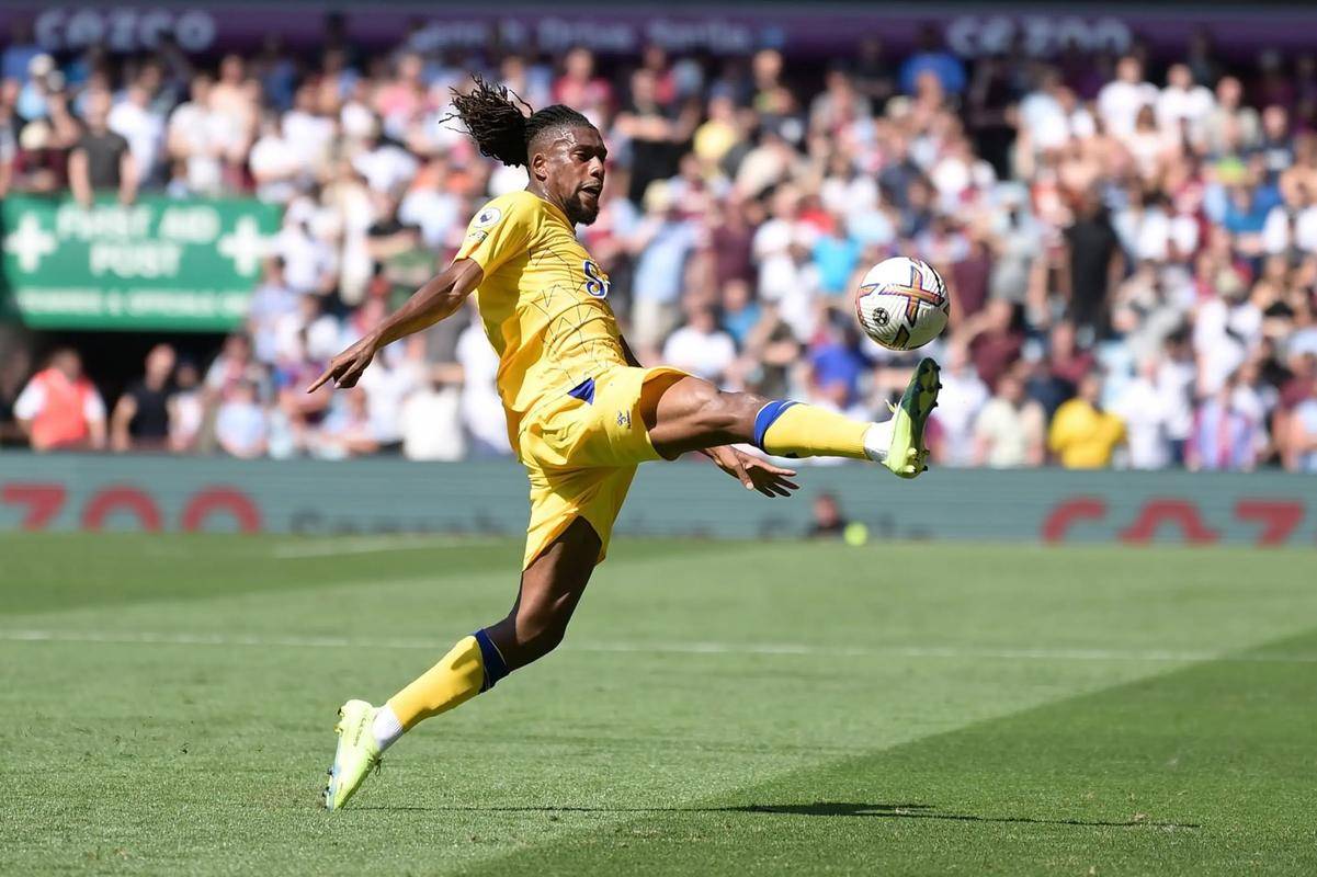 曼城凌驾巴黎，绝对实力无悬念